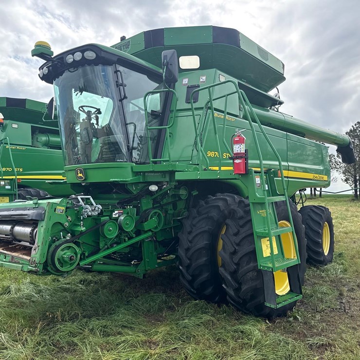 2011 JOHN DEERE 9870 STS