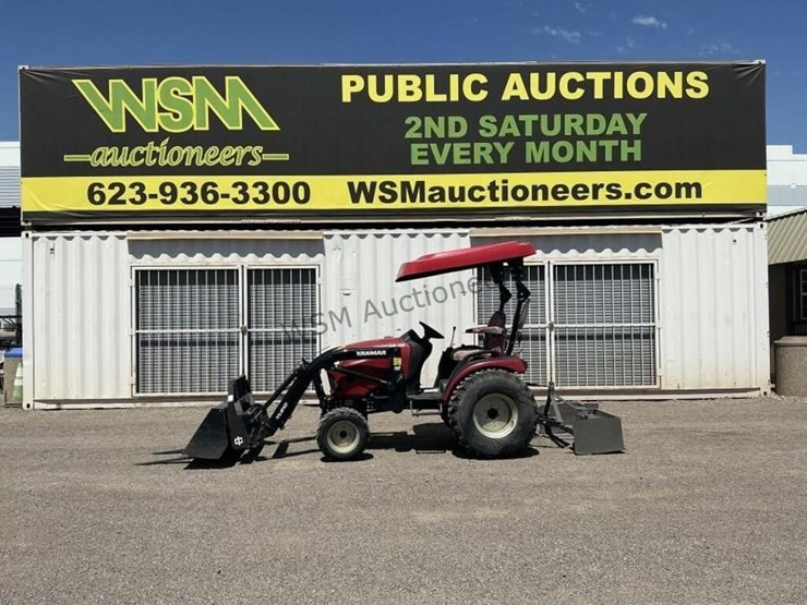 yanmar-sa424-loader-tractor-image-1