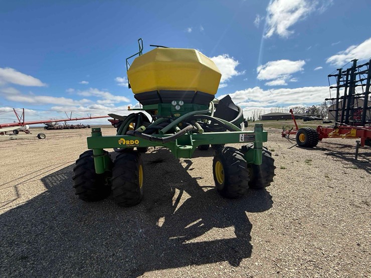 john-deere-1900-image-1