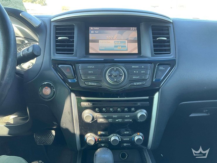 2014-nissan-pathfinder-image-14