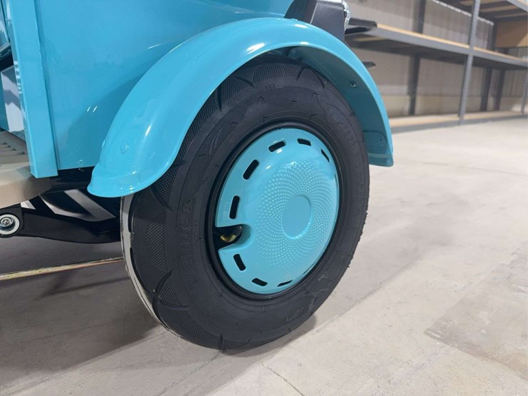 electric-tricycle-image-8