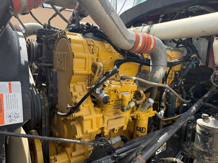 2001-kenworth-w900l-image-32