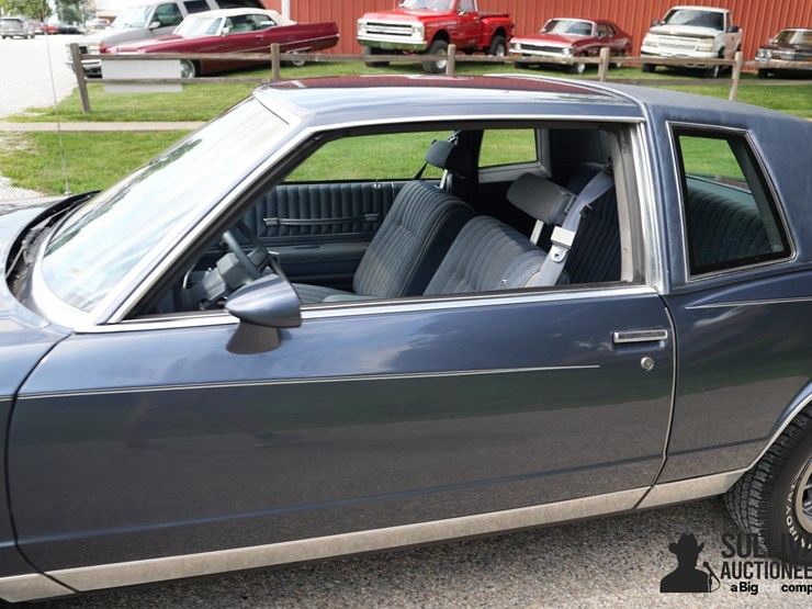 run-#70---1983-chevrolet-monte-carlo-coupe-image-16