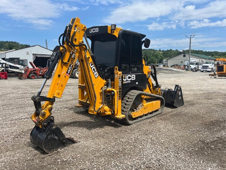 2022-jcb-1cxt-image-6