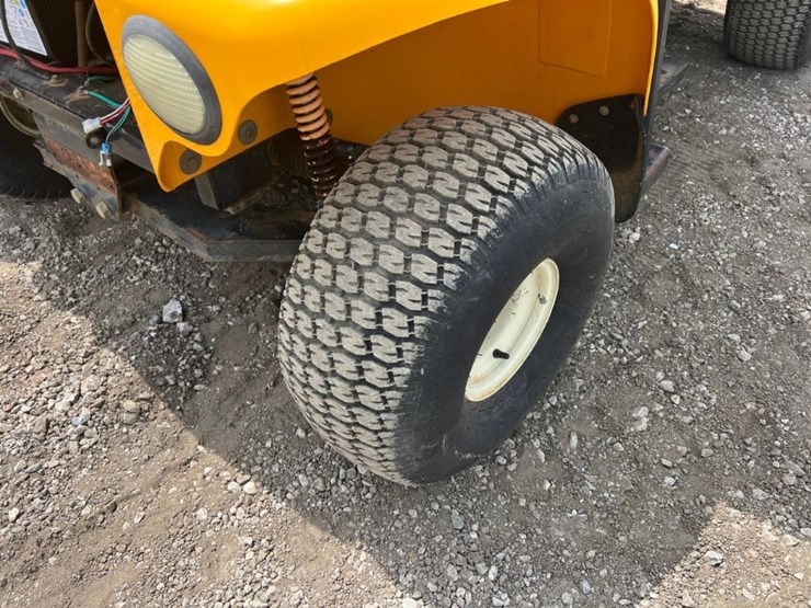 cub-cadet-big-country-image-10