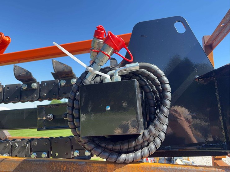 skid-steer-trencher-attachment-model-d39-image-10