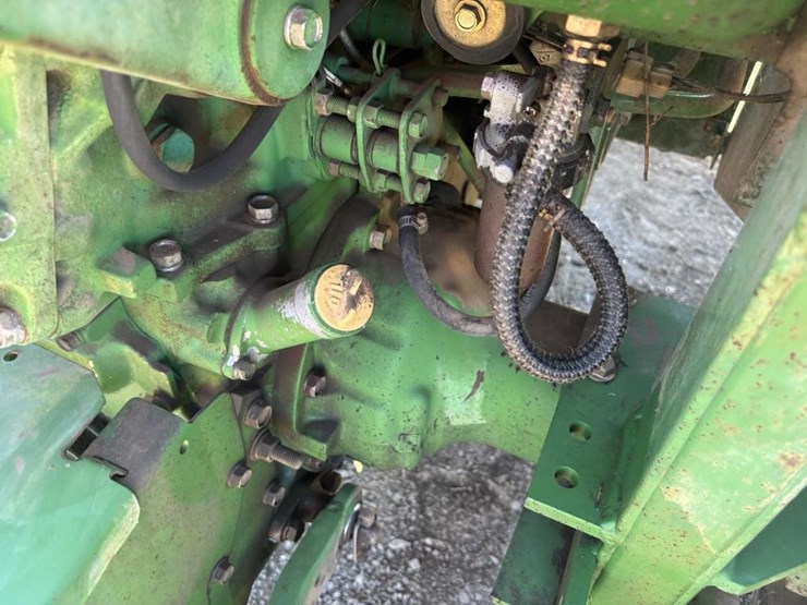 john-deere-1070-image-12