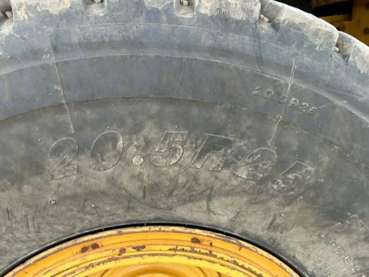 2016-caterpillar-938k-image-88