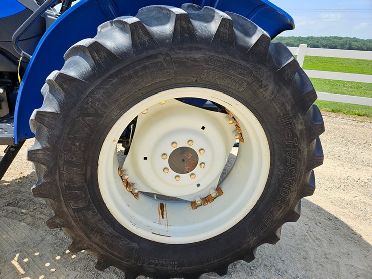 new-holland-tt60a-image-17