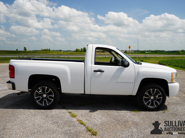 2008-chevrolet-silverado-1500-image-4