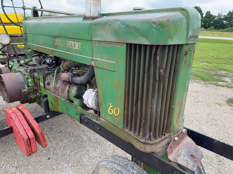 john-deere-60-image-10