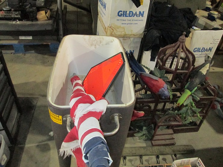 #45054-•-lot-of-bird-cage,-air-mattress,-cooler,-etc-inv#45054-image-5