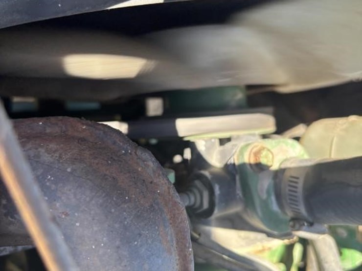 john-deere-1070-image-37