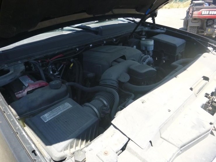2007-chevrolet-tahoe-image-12