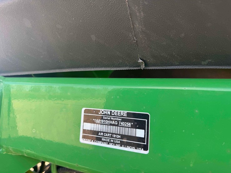 john-deere-1900-image-3