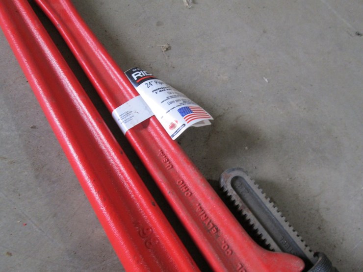#44985-•-lot-of-(2)-ridgid-36"-&-24"-pipe-wrench-inv#44985-image-2