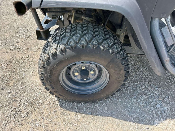 2017-kubota-rtv-x900-image-18