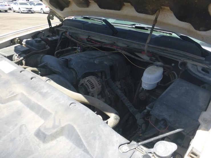 2008-chevrolet-2500hd-image-8