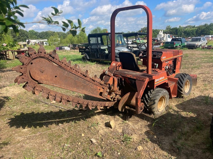 ditch-witch-3500-image-3