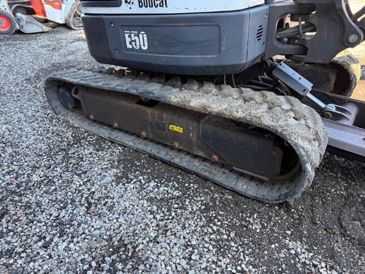 bobcat-e50-image-11
