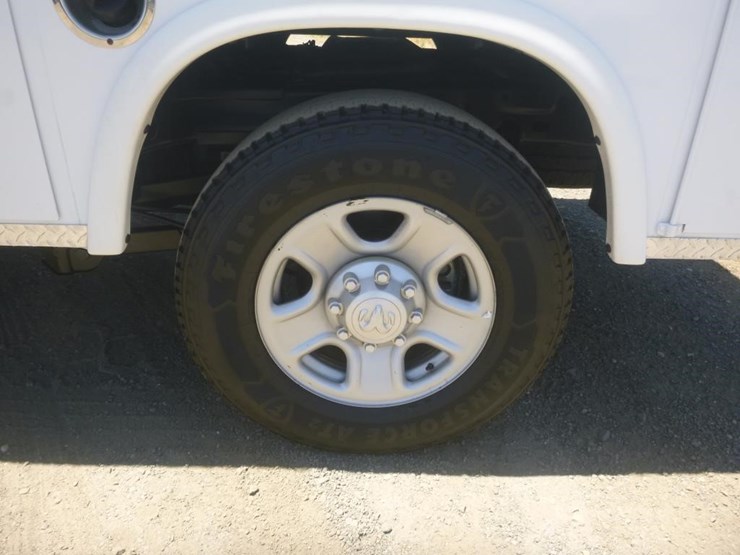 2018-dodge-2500-image-20
