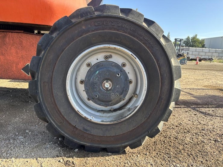 2003-jlg-600aj-image-22