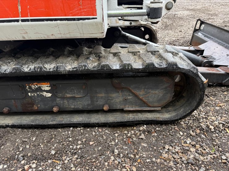 bobcat-331-image-13