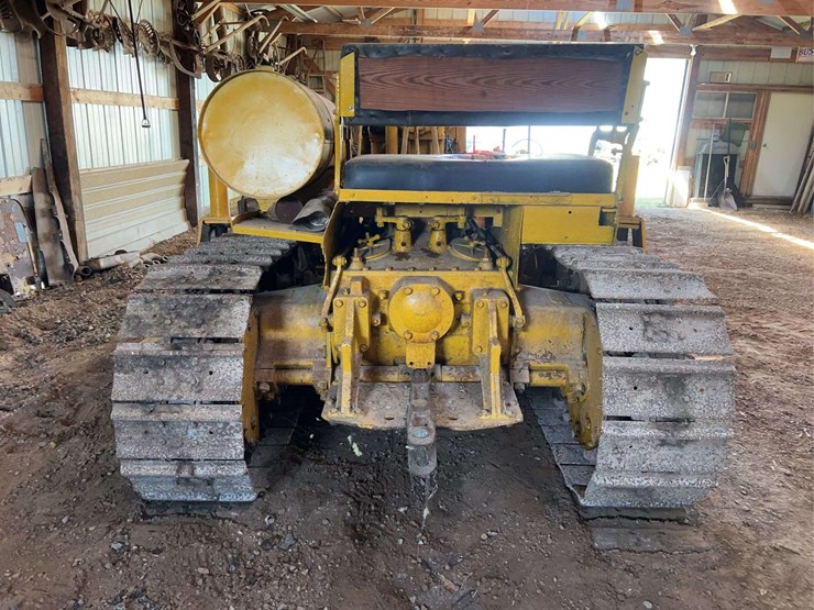 caterpillar-thirty-image-4