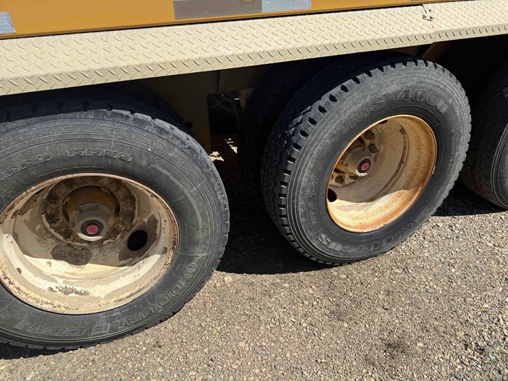 r-way-belly-dump-trailer-image-11