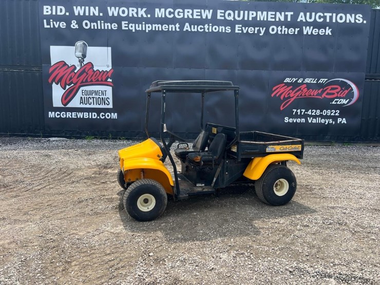 cub-cadet-big-country-image-1