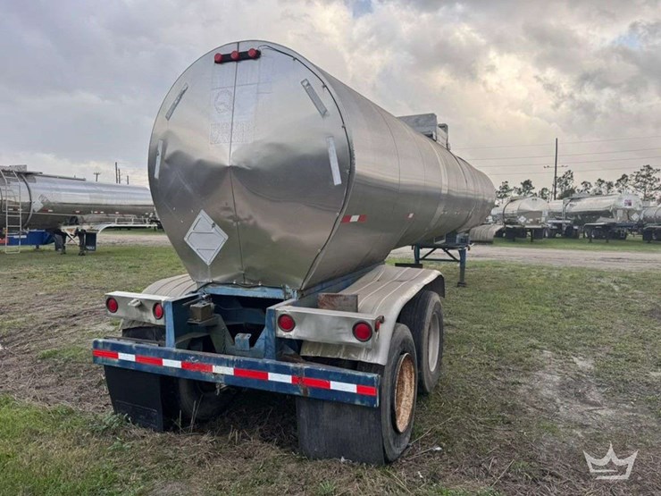 1980-butler-tanker-image-5