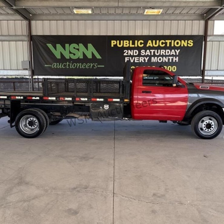 2021 Ram 5500 F/B