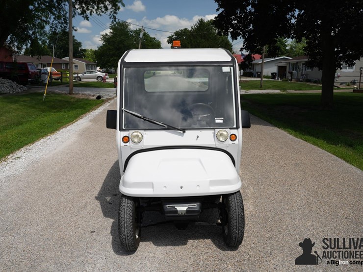 run-#26.1---2010-columbia-4-door-golf-cart-image-2
