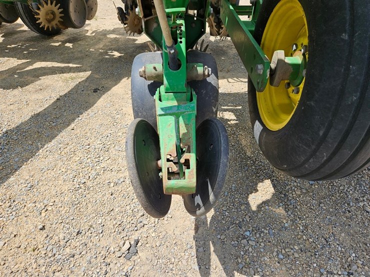 john-deere-1760-image-17