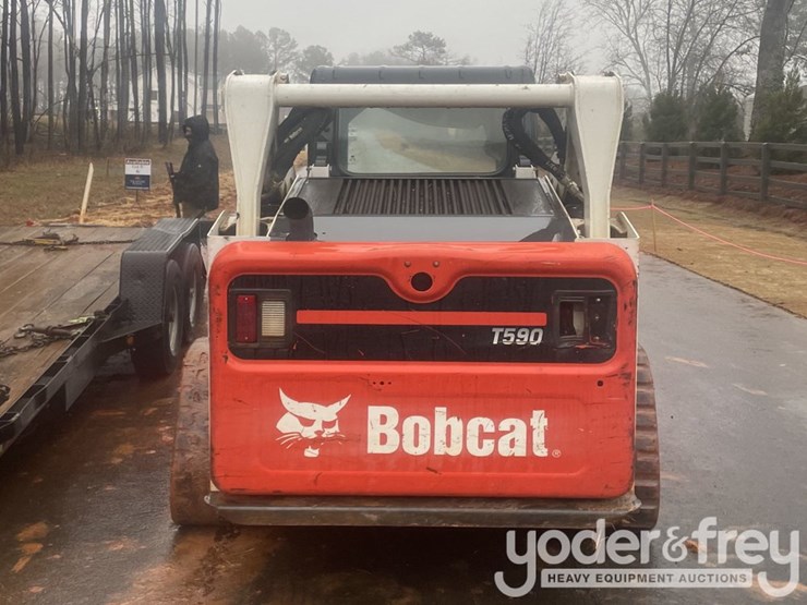 2019-bobcat-t590-image-3