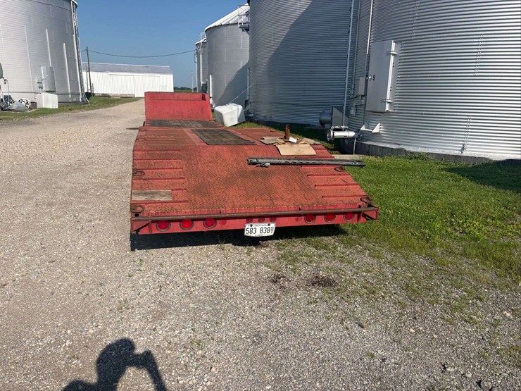1978-lowboy-muva-trailer,-50ft,-12ft-neck,-22ft-well,-15ft-rear,-tandem-axle,-with-outriggers-image-16