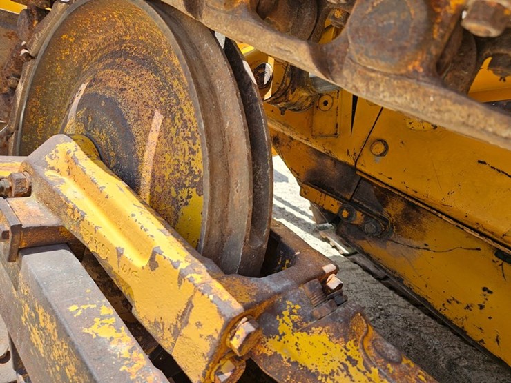 deere-350b-image-21