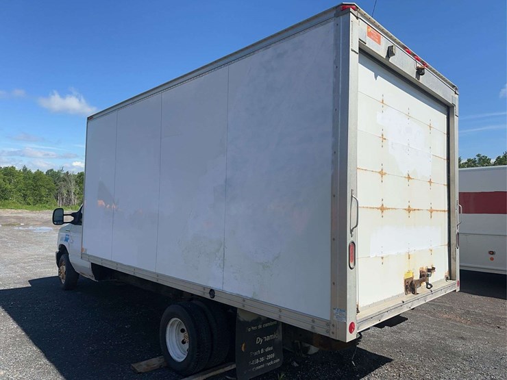 2019-ford-e450-image-6