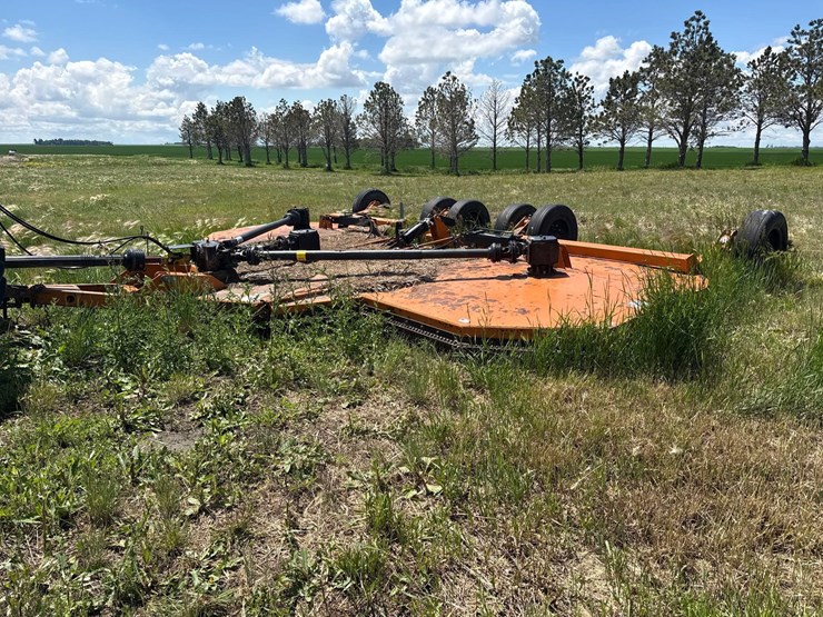 woods-batwing-mower-image-2