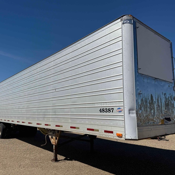2001 UTILITY Van