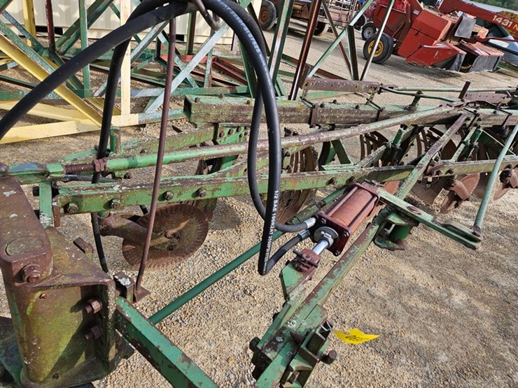 john-deere-5-image-9