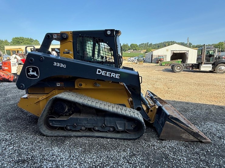 2023-deere-333g-image-5
