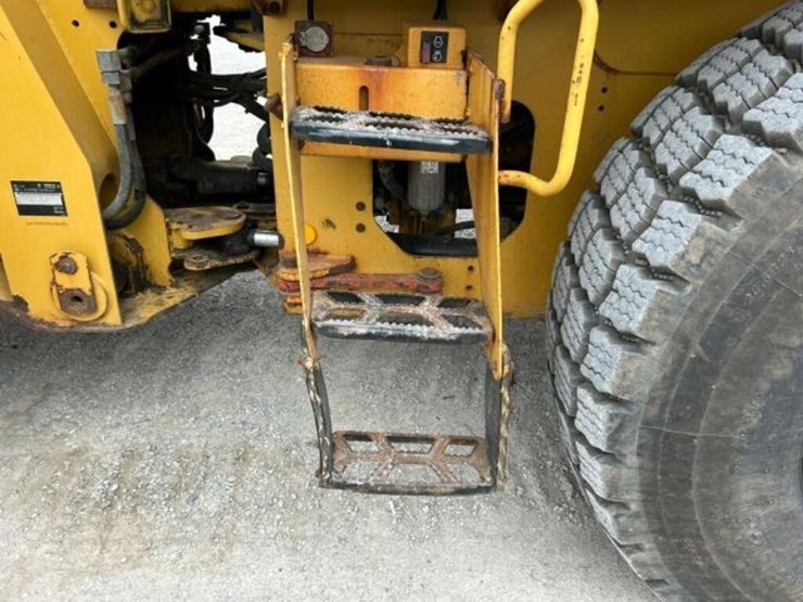 2016-caterpillar-938k-image-86