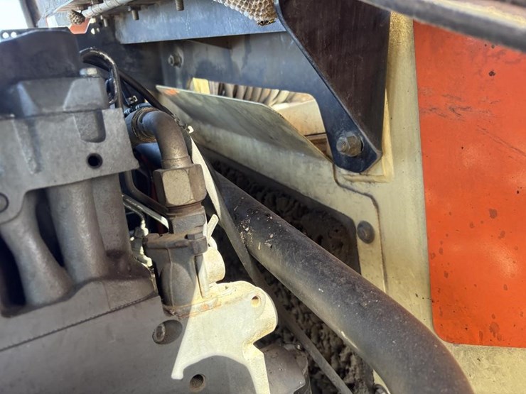 2003-jlg-600aj-image-46