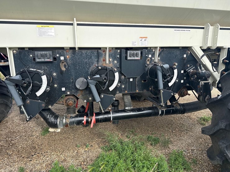 bourgault-6350-image-4