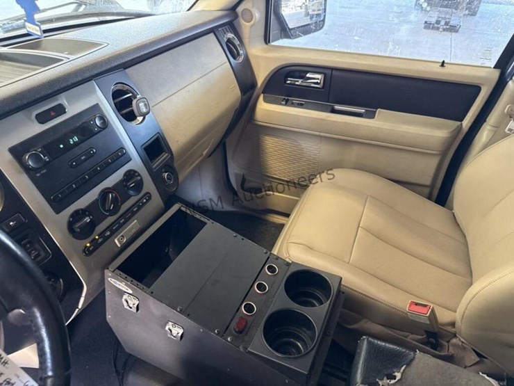 2015-ford-expedition-image-20