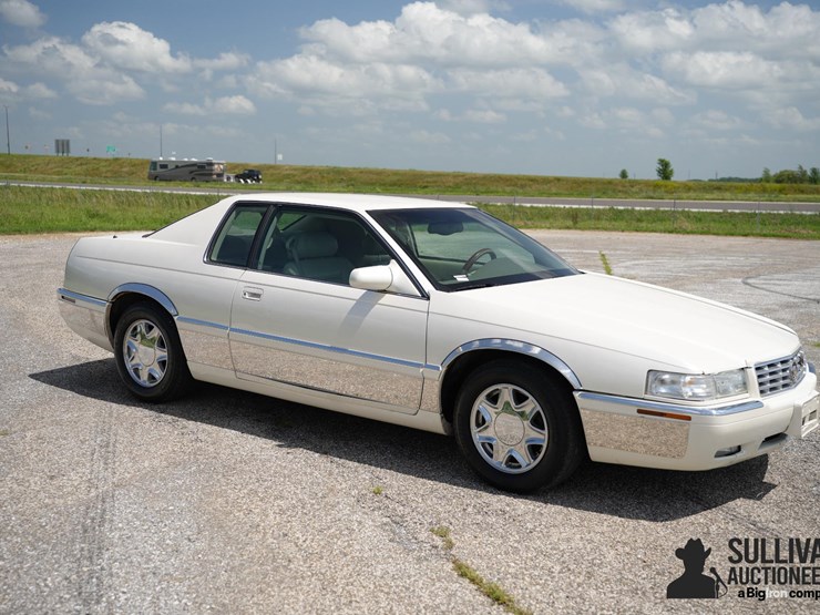 run-#227---2000-cadillac-el-dorado-image-3