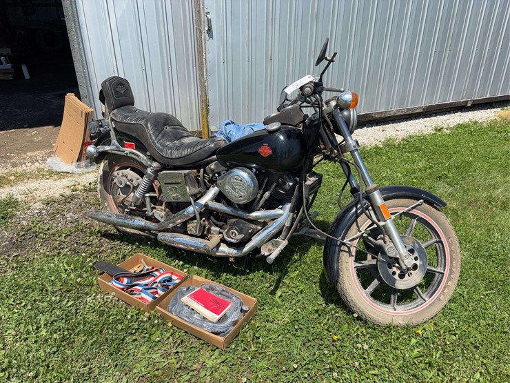 1981-harley-davidson-fxb-sturgis-motorcycle-image-1