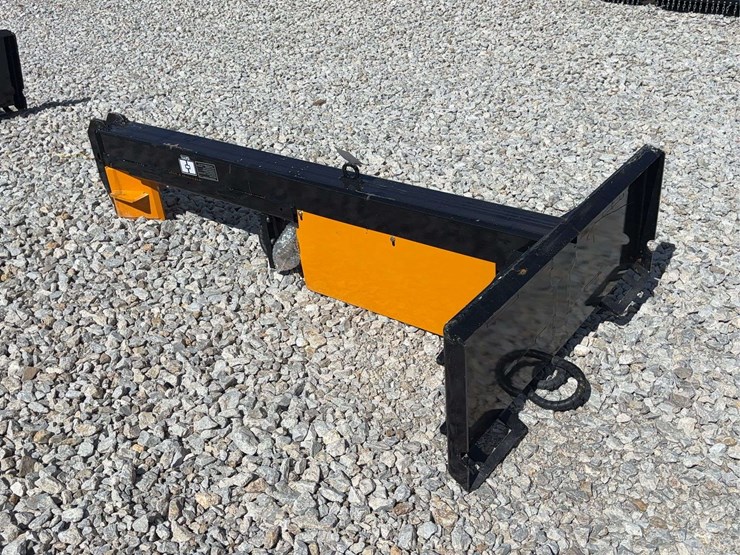 hls82-horizontal-log-splitter-attachment-for-skid-steer-loader-image-1