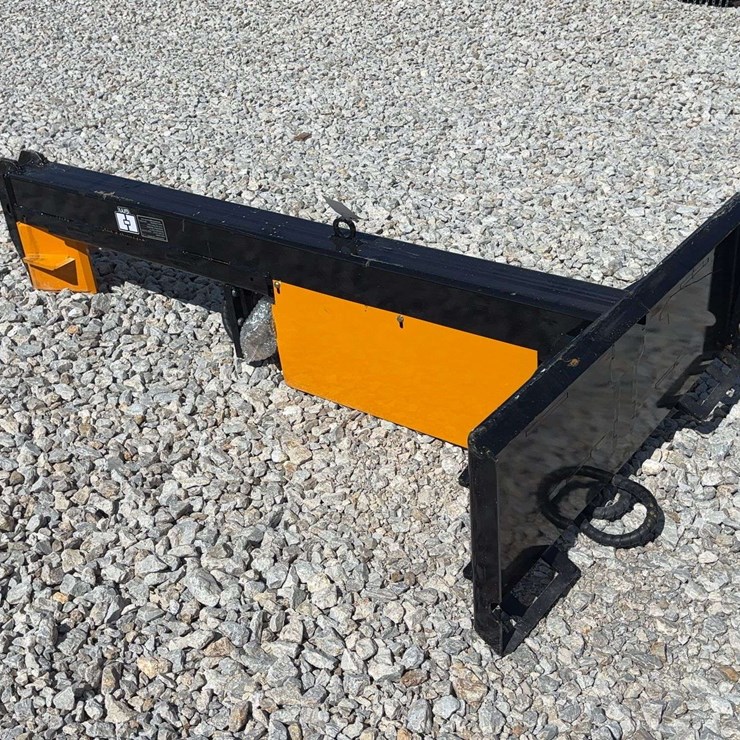 HLS82 Horizontal Log Splitter Attachment for Skid Steer Loader
